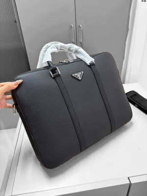 Prada_Laptop bag with dust cover premium quality 