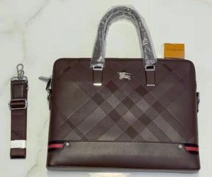 Lacoste_Laptop bag with dust cover premium quality 