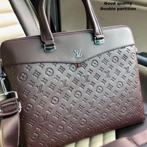 Louis_Vuitton_Polished_Premium_Quality_Laptop_Bag_5857