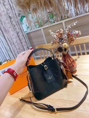 _louis_vuitton_bucket_bag_embossed_with_og_box