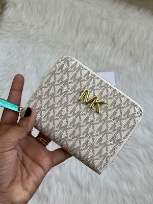 MichaelKors_ kors mini wallet premium quality with box