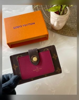 Louis_vuttion wallet premium quality with box 