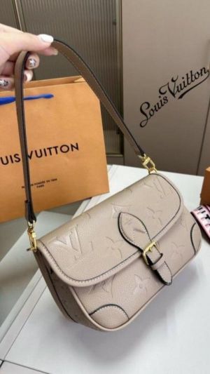 Louis_vuitton nano baguette shoulder baghand bag with double box 667