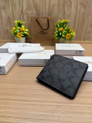 COACH_WALLET_V823