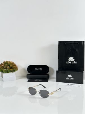 Miu Miu WMNS 1025 Gold Black