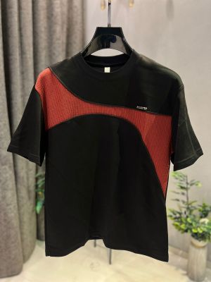 KOREAN IMPORTED HIGH DEMAND ARTICLE T-SHIRT BLACK AND RED 