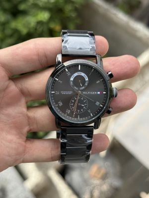 Tommy Hilfige r Day Date Chronograph ( 1st Quality )