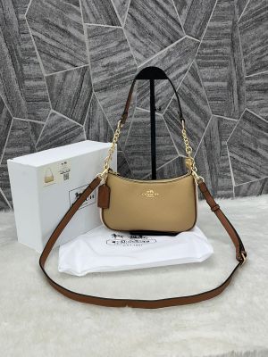 Coach_Teri_Ap-Wht-P_Shoulder_Bag_With_OriginalBox_DustCover