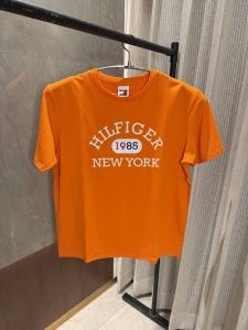 SALE TOMMY HILFIGHER ORANGE ROUND NECK