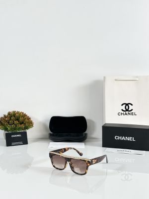 Chanel_WMNS_8318_Tiger_Brown