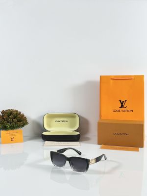 Louis_Vuitton_WMNS_5503_Water_Black